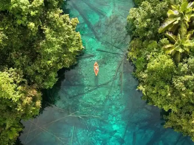 Paisu Pok Lake In Banggai: Bluest Lake In Indonesia