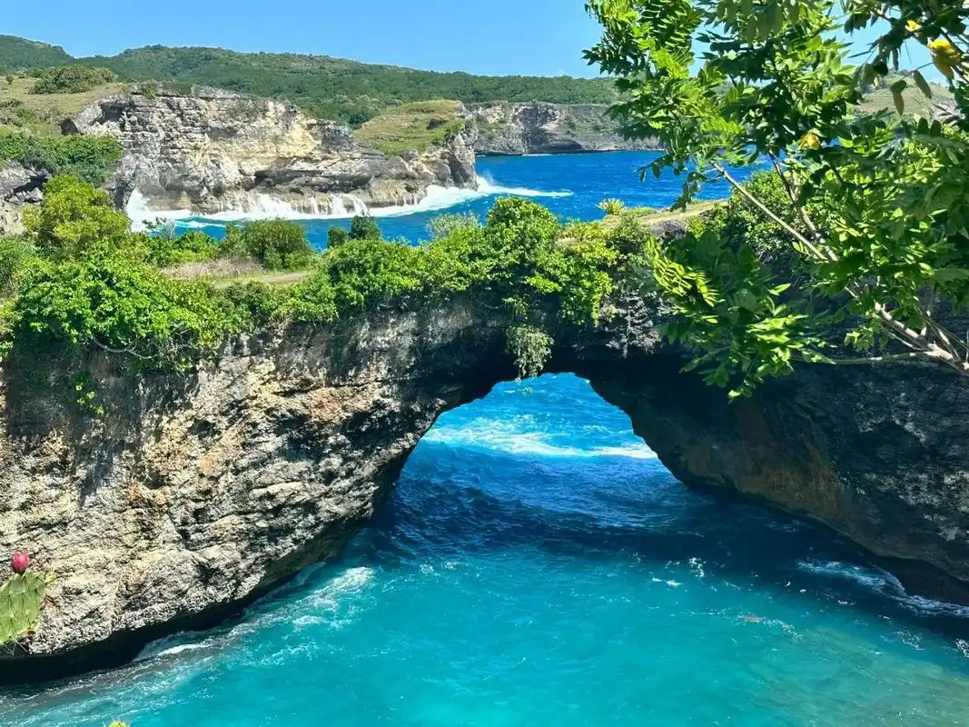 Diamond Beach In Nusa Penida: Scenic Bali Swing